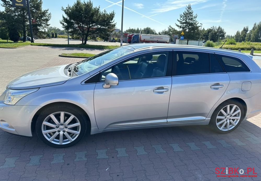 2010' Toyota Avensis 2.0 Prestige Ms photo #3