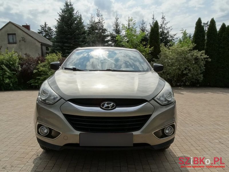 2010' Hyundai ix35 1.7 Crdi Classic 2Wd photo #2