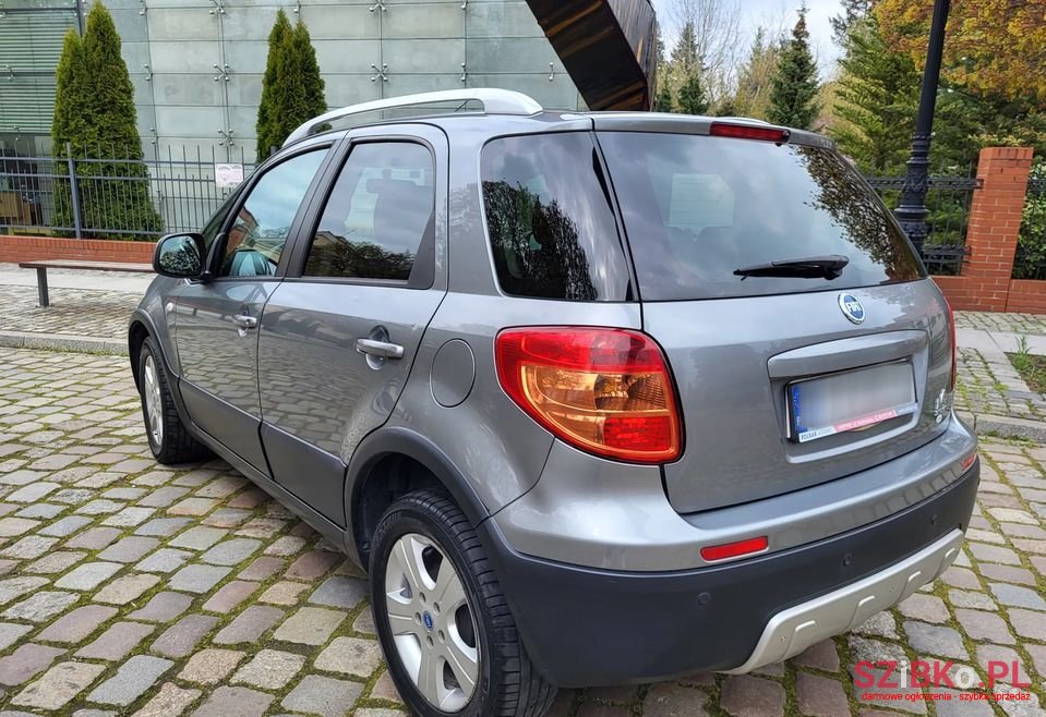 2007' Fiat Sedici photo #3