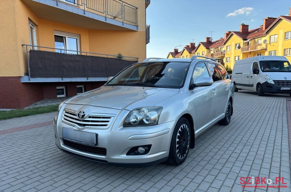 2007' Toyota Avensis 1.8 Vvt-I Executive photo #1