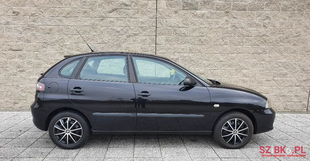 2008' SEAT Ibiza photo #1