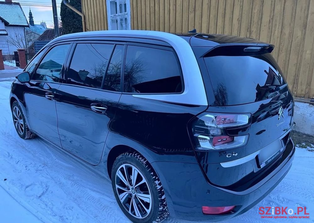 2017' Citroen C4 Grand Picasso photo #2