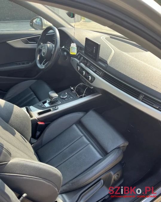 2016' Audi A4 photo #6