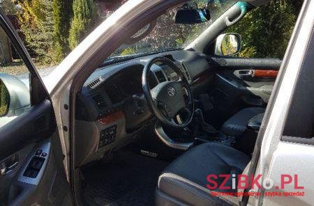 2008' Toyota Land Cruiser photo #4