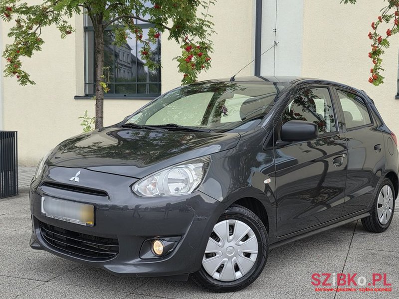 2013' Mitsubishi Space Star photo #4
