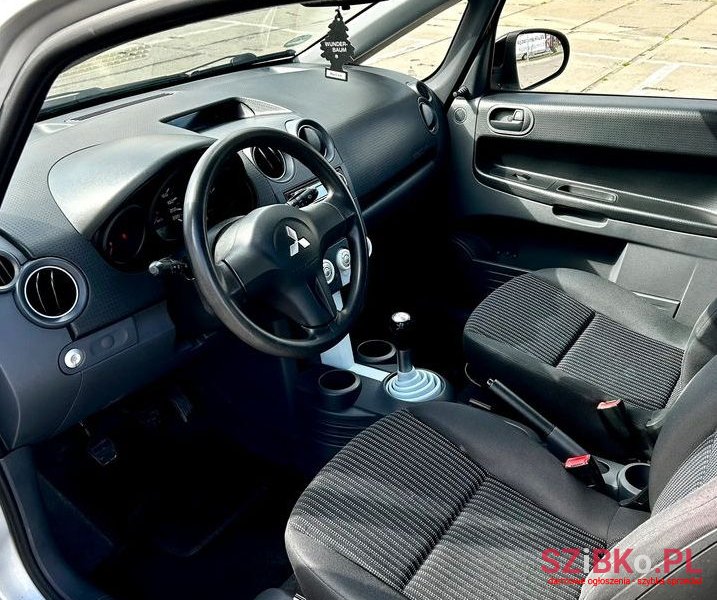 2006' Mitsubishi Colt Cz3 1.1 Inform photo #5