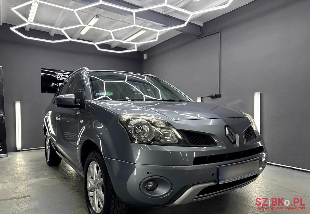 2008' Renault Koleos photo #1