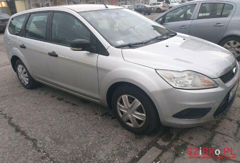 2009' Ford Focus photo #1