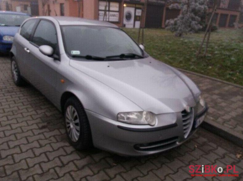 2001' Alfa Romeo Inne photo #1