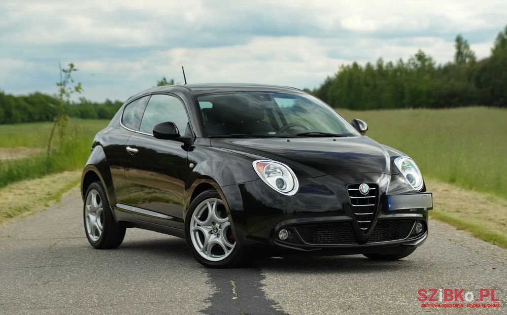 2011' Alfa Romeo MiTo photo #4