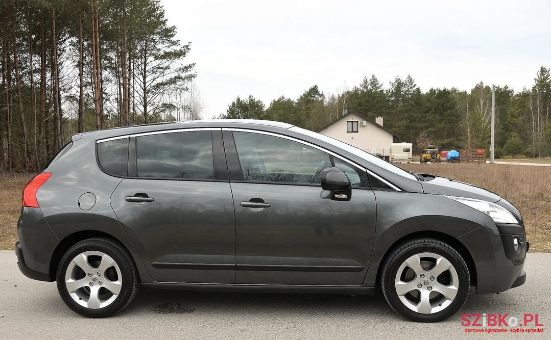 2012' Peugeot 3008 photo #5