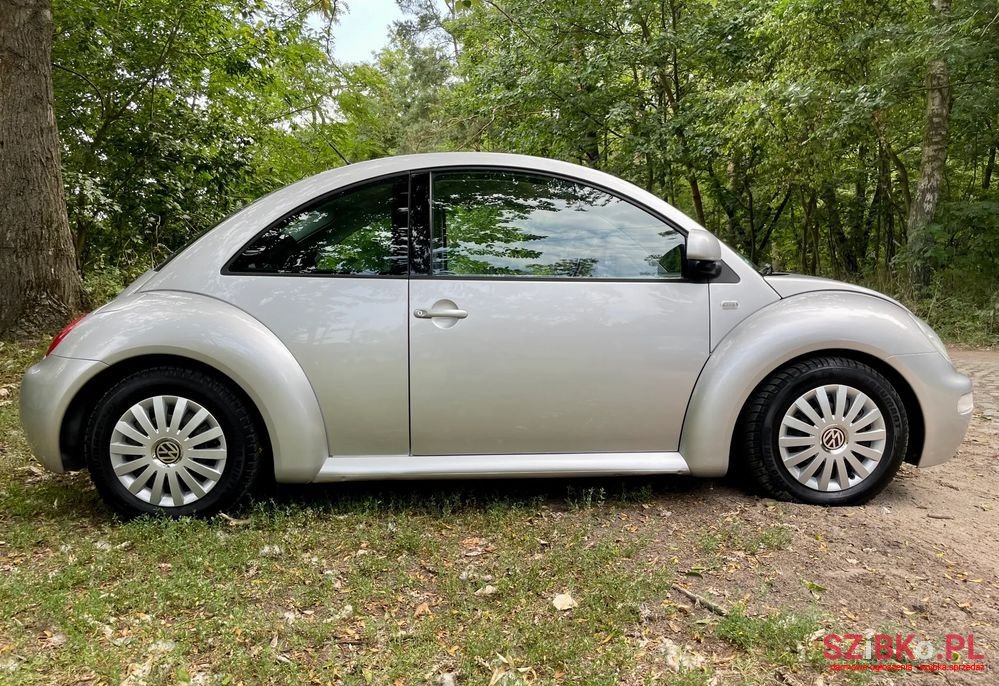 2000' Volkswagen Beetle photo #5