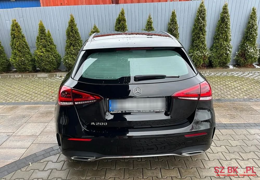 2019' Mercedes-Benz A-Class 200 Amg Line 7G-Dct photo #3