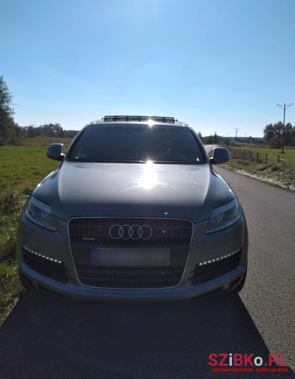 2007' Audi Q7 photo #6