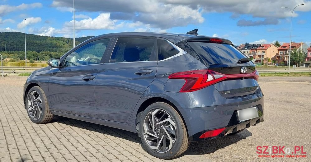 2023' Hyundai i20 photo #2