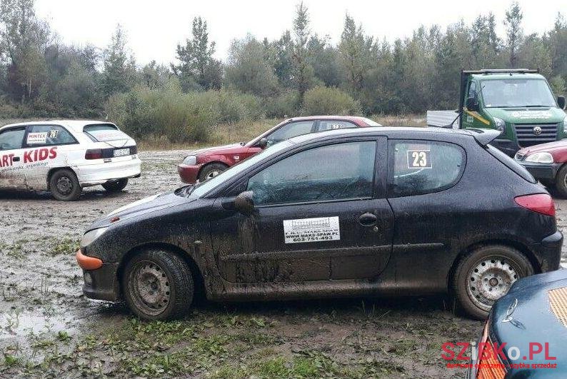 2001' Peugeot 206 photo #1