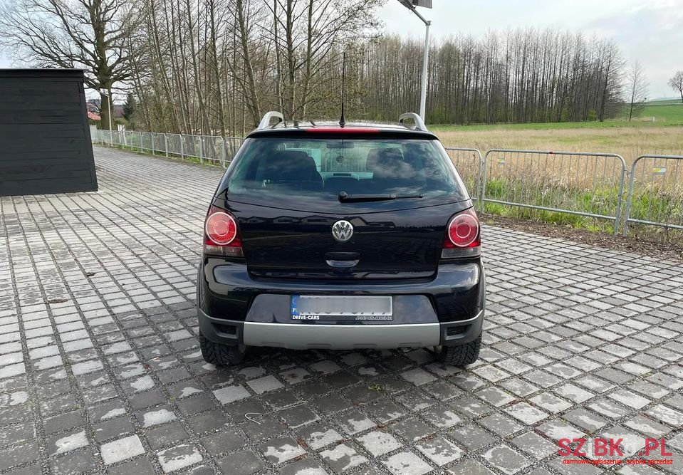 2007' Volkswagen Polo photo #4