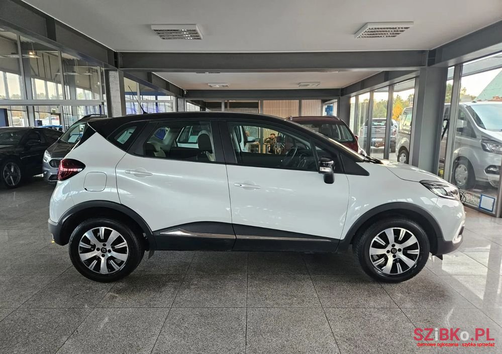 2017' Renault Captur photo #3