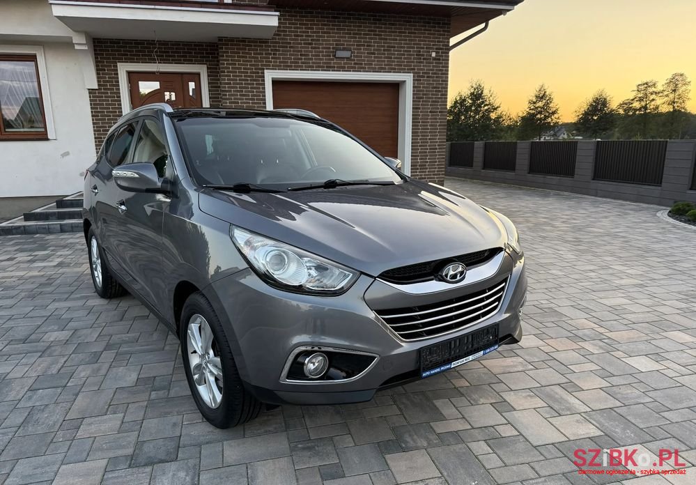 2012' Hyundai ix35 photo #2
