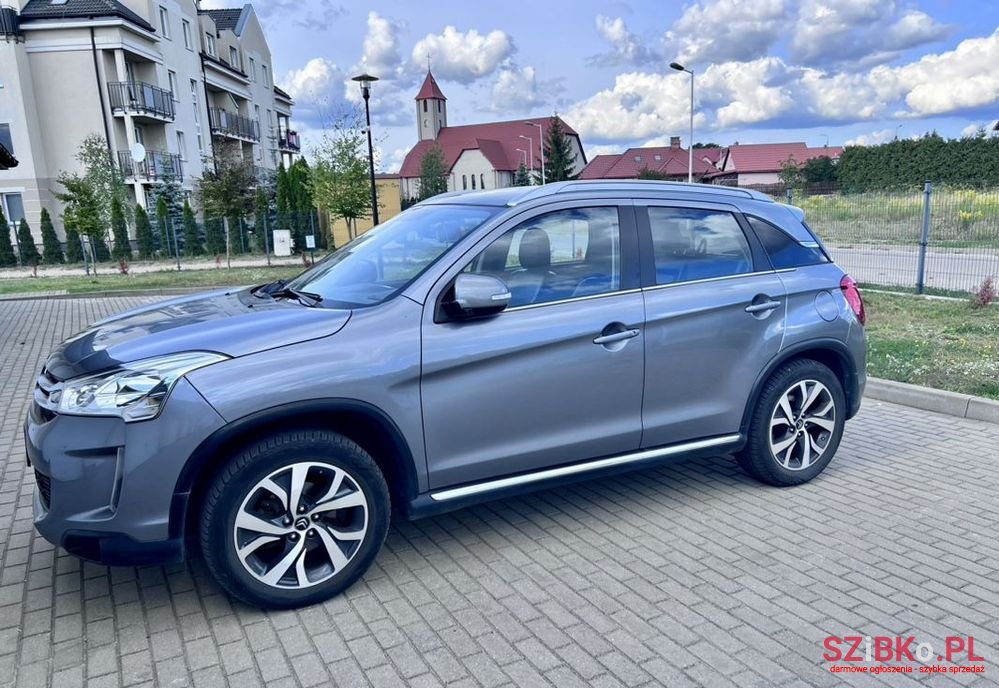 2012' Citroen C4 Aircross photo #3