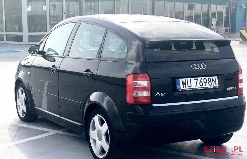 2002' Audi A2 photo #2
