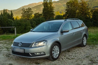 2014' Volkswagen Passat B7 BlueMotion