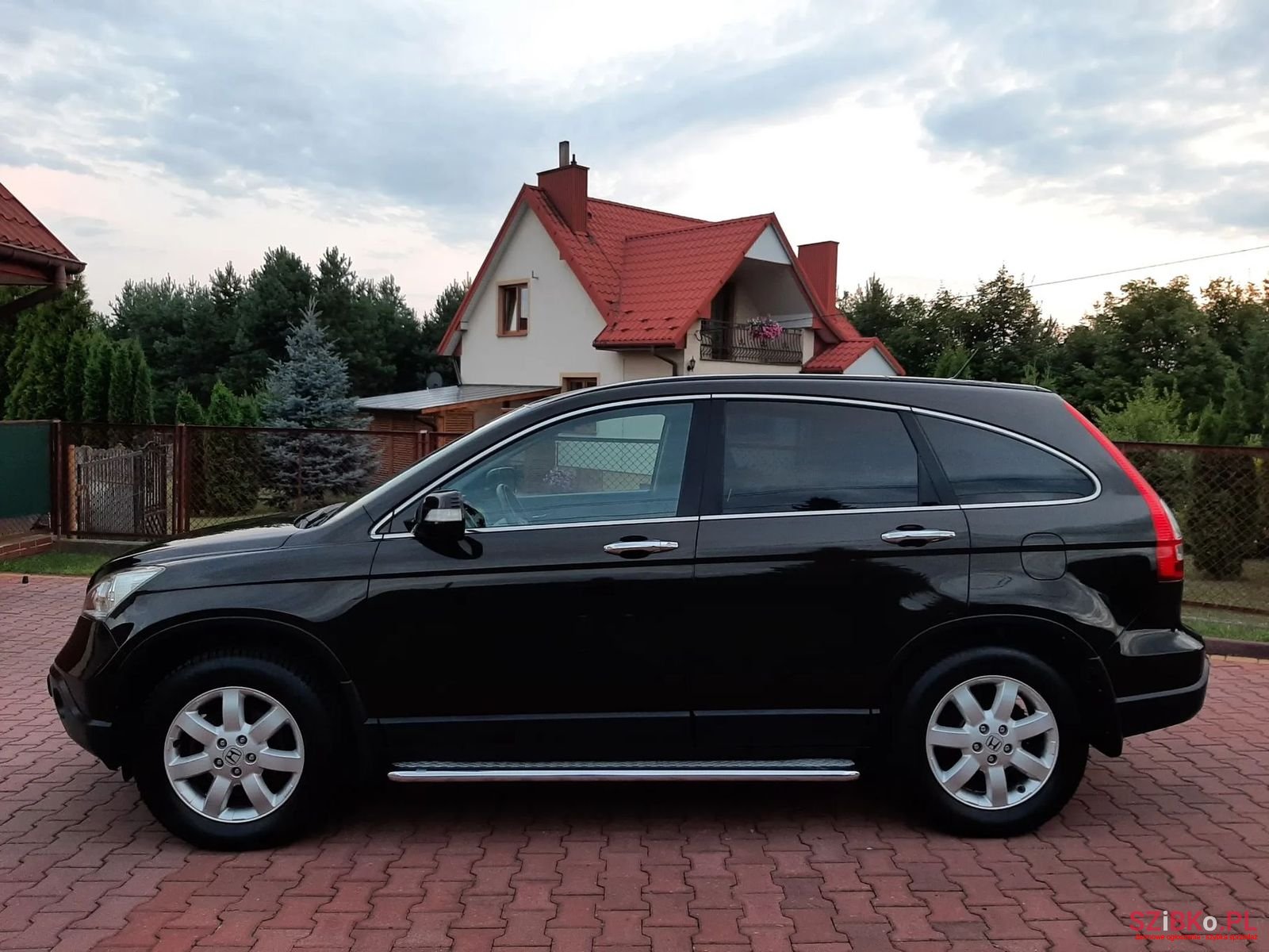 2009' Honda CR-V photo #1