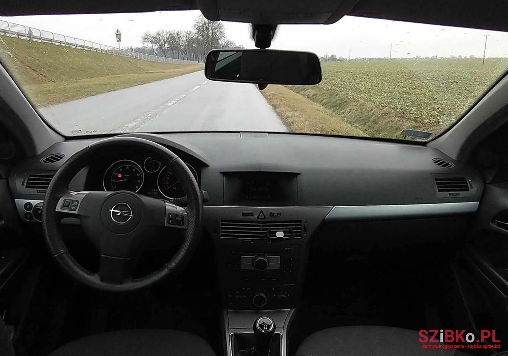 2004' Opel Astra Iii 1.6 Cosmo photo #3