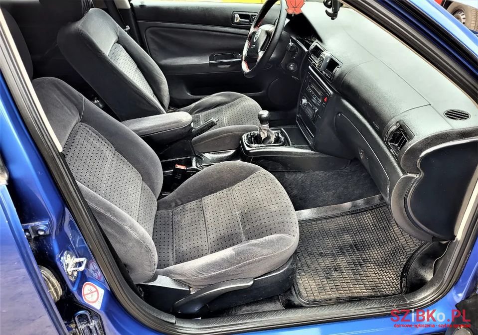 1997' Volkswagen Passat photo #5