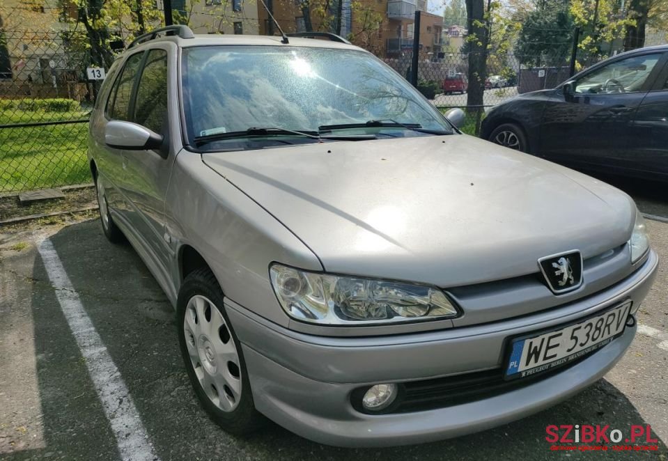 2001' Peugeot 306 photo #1