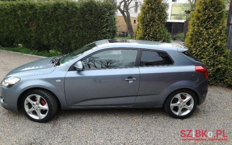 2008' Kia Pro Ceed photo #2