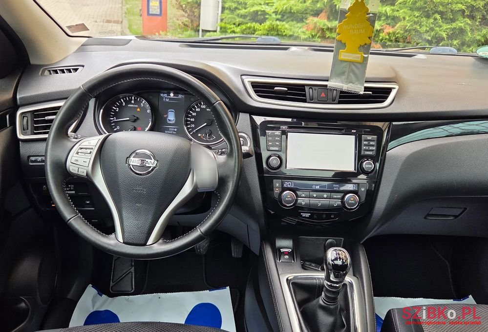 2015' Nissan Qashqai 1.6 Dig-T 360 photo #5