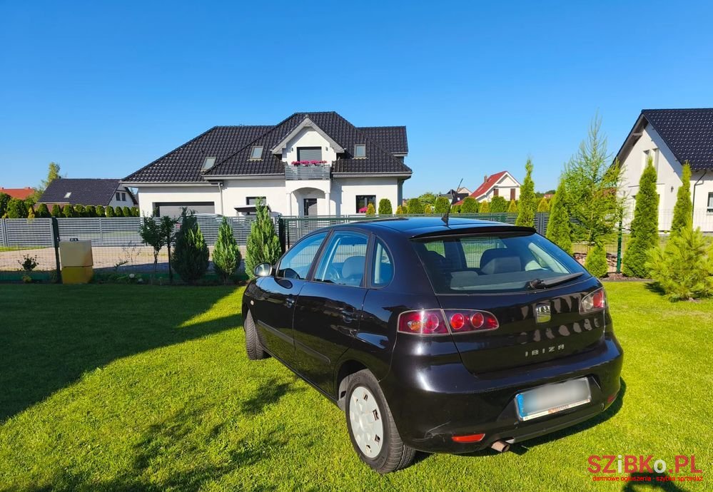 2006' SEAT Ibiza 1.4 16V 100 Sport photo #5