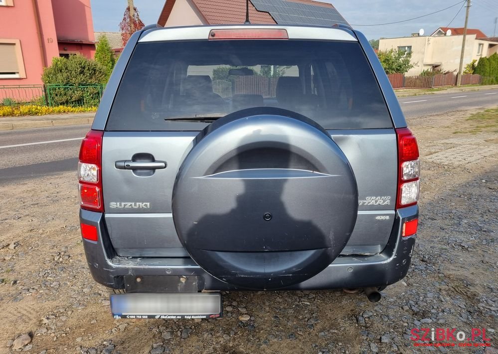 2006' Suzuki Grand Vitara 2.7 V6 photo #6