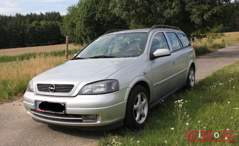 2004' Opel Astra photo #2