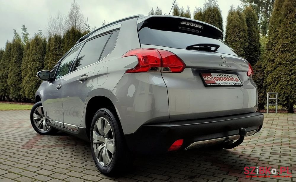 2015' Peugeot 2008 1.2 Vti Allure photo #5