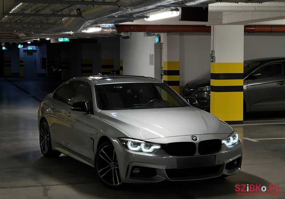 2017' BMW 4 Series 418D photo #1