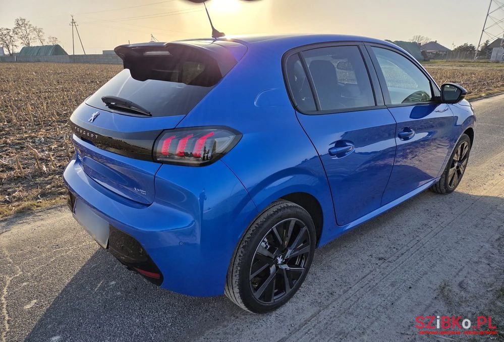 2022' Peugeot 208 photo #3