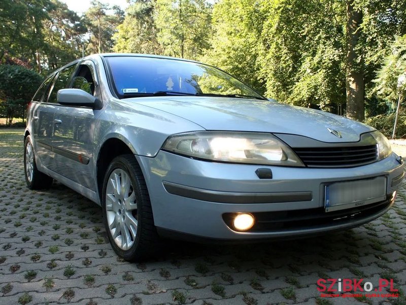 2002' Renault Laguna photo #3