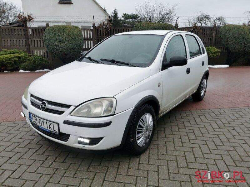 2005' Opel Corsa photo #1