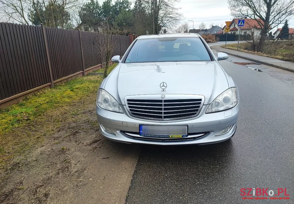 2007' Mercedes-Benz S-Class photo #1