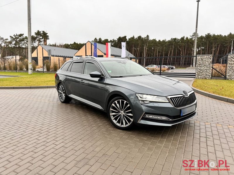 2020' Skoda Superb photo #4