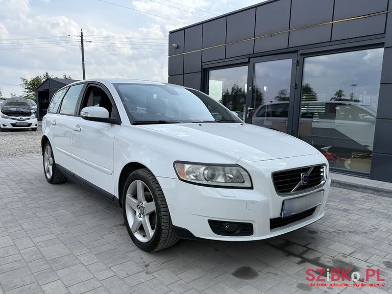 2009' Volvo V50 2.0 photo #2