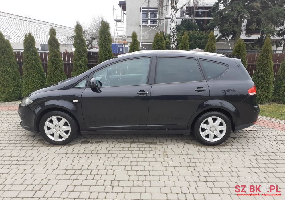 2007' SEAT Altea Xl photo #2