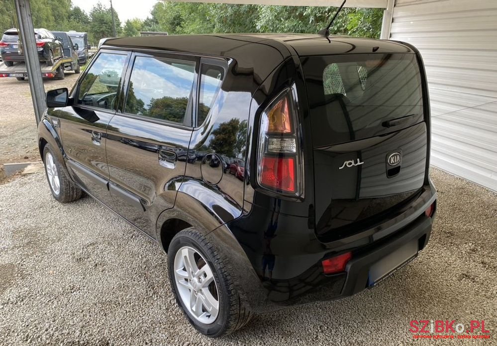 2010' Kia Soul photo #3