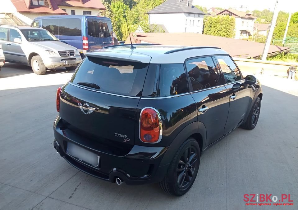 2011' MINI Countryman photo #3