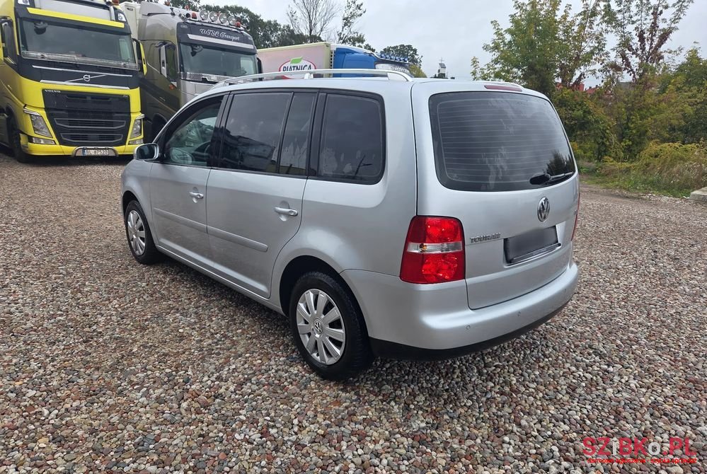 2005' Volkswagen Touran 1.6 Fsi Automatik Goal photo #4