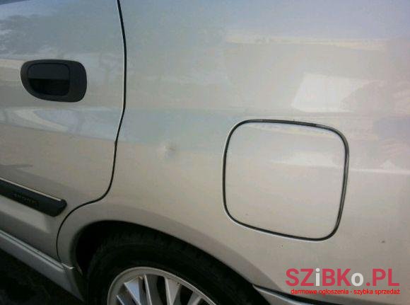 2003' Mitsubishi Space Star photo #1