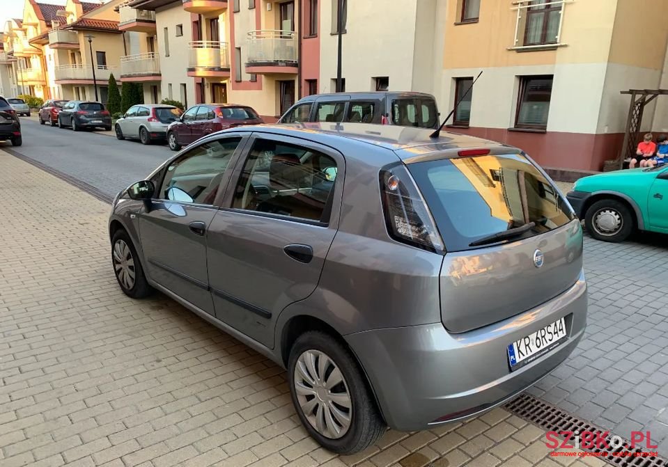 2008' Fiat Grande Punto photo #2