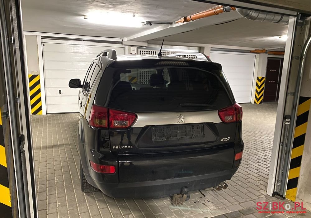2007' Peugeot 4007 2.2Hdi Platinum photo #3